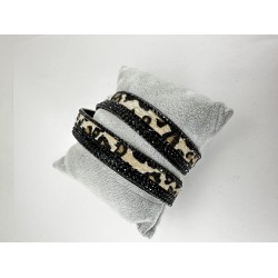 Siyah Leopar Desenli Taşlı Bileklik